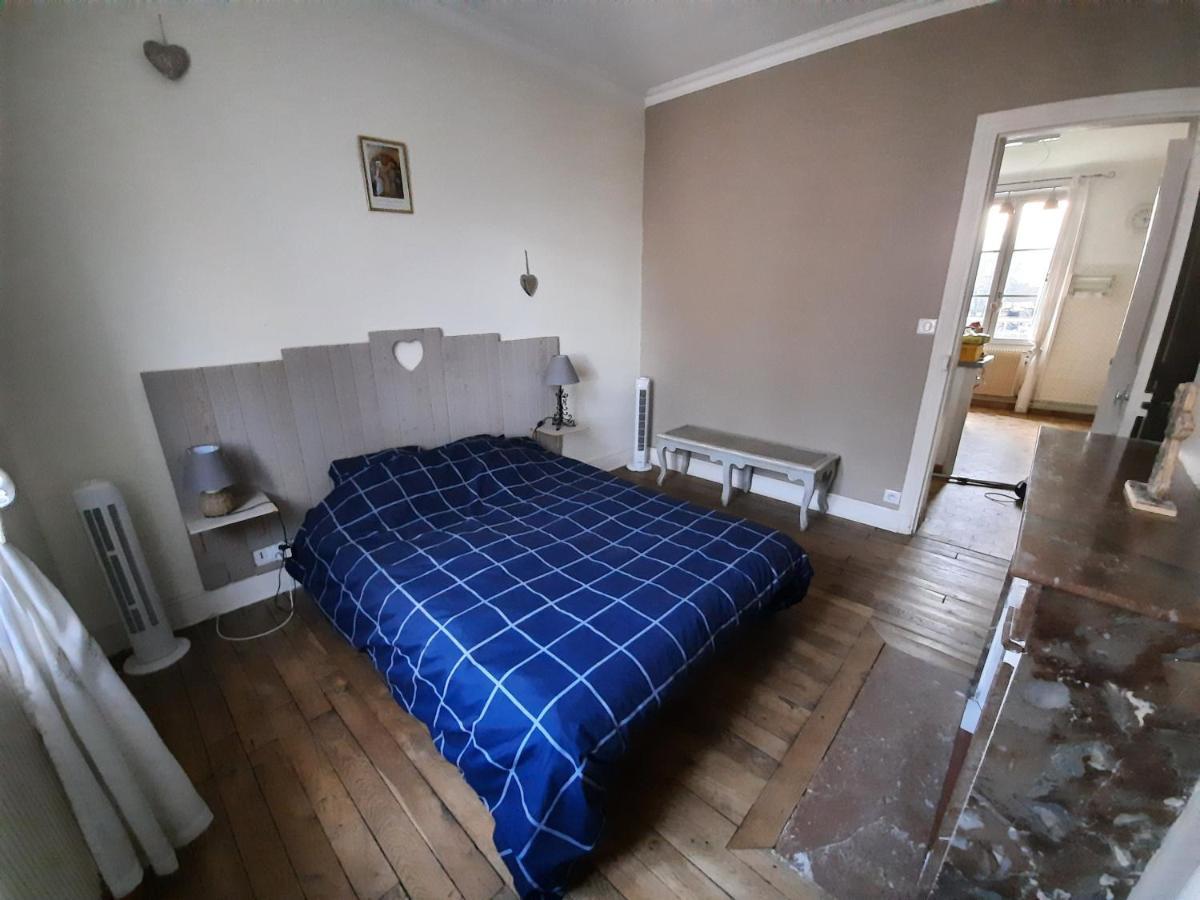 Joli Appartement Meuble Паре-ле-Моньяль Экстерьер фото