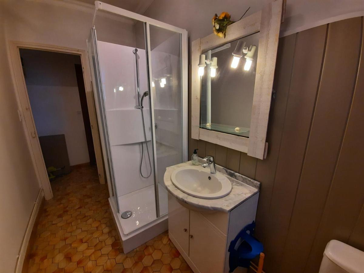 Joli Appartement Meuble Паре-ле-Моньяль Экстерьер фото